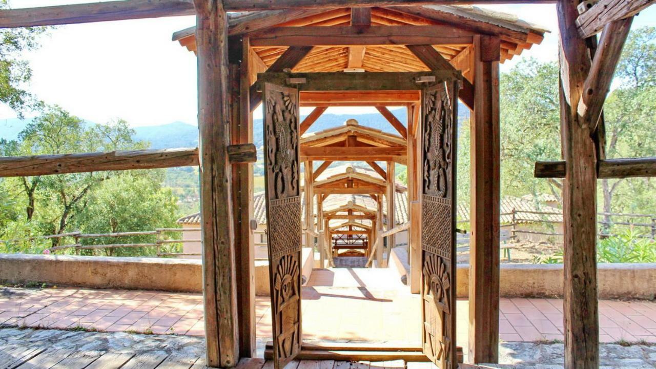 Happy Trimurti Cogolin Exterior photo